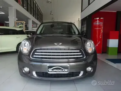 Usata Mini Cooper Countryman 111 CV (81 kW) 2013 Grigio SUV
