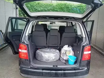 Usata VW Touran 105 CV (77 kW) 2005 Nero Monovolume