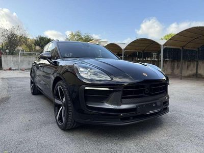 Usata 2022 Porsche Macan SUV | 66.990 € (Cara)