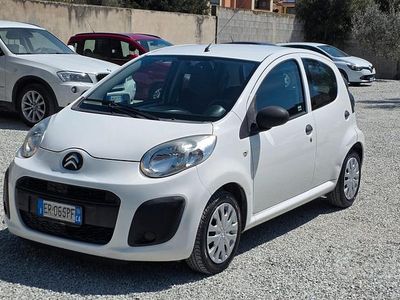 Usata Citroën C1 Attraction 68 CV (50 kW) 2013 Bianco Utilitaria
