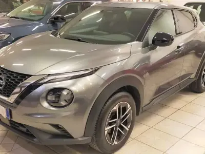 Usata Nissan Juke N-Connecta 114 CV (83 kW) 2024 Dark metal grey SUV