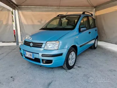 Usata Fiat Panda Dynamic 60 CV (44 kW) 2005 Bluazzurro Utilitaria