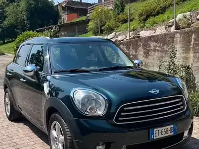 Usata Mini Countryman 90 CV (66 kW) 2014 Verde SUV
