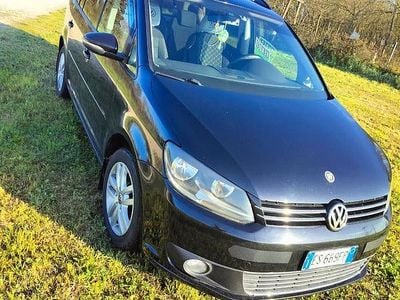 Usata VW Touran 2010 Nero Monovolume