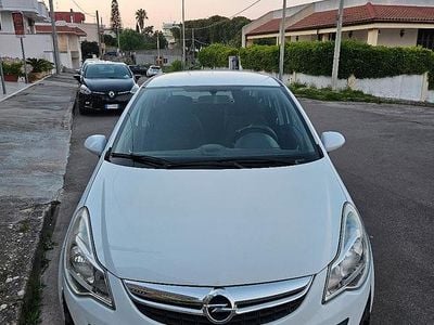 Usata Opel Corsa 2011 Bianco Utilitaria