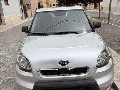 Usata Kia Soul 128 CV (94 kW) 2012 Grigio SUV