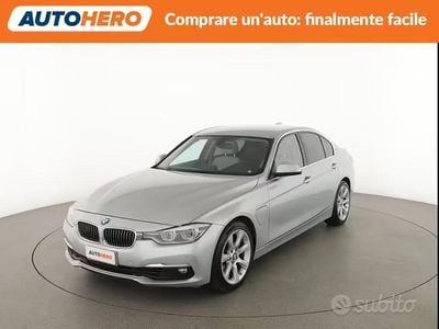 Usata BMW 330e Luxury Line 183 CV (134 kW) 2016 Grigio Berlina