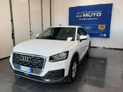 Usata Audi Q2 Ambiente 116 CV (85 kW) 2019 Bianco ibis SUV
