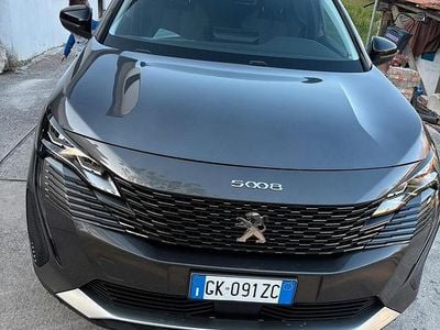 Usata Peugeot 5008 131 CV (96 kW) 2022 SUV
