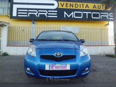 Blu Usata 2011 Toyota Yaris Sol Berlina | 4700 € (Buon prezzo)