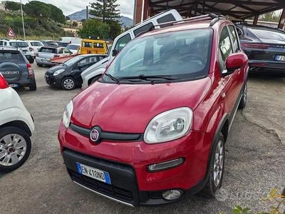 Usata Fiat Panda 4x4 Climbing 2012 Rosso Utilitaria