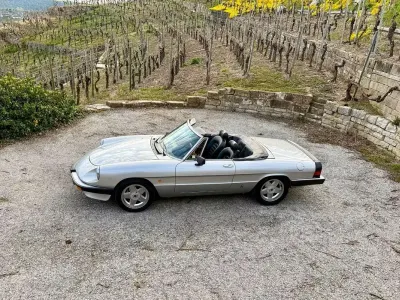 Usata Alfa Romeo Spider 126 CV (92 kW) 1984 Argento Cabrio