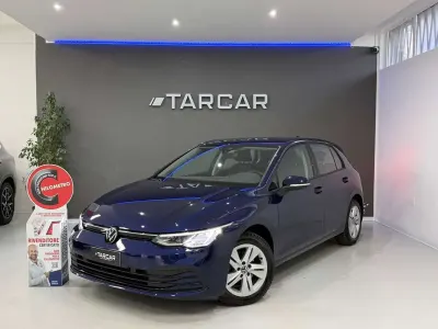 Usata VW Golf VIII Life 131 CV (96 kW) 2023 Blu Berlina