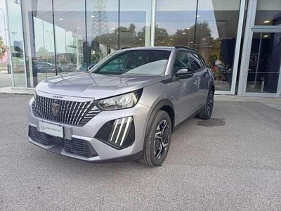 Nuova Peugeot 2008 Allure 131 CV (96 kW) 2025 Grigio artense SUV