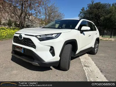 Usata Toyota RAV4 Lounge 222 CV (163 kW) 2022 Bianco SUV