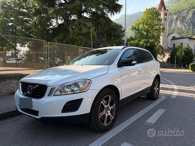 Usado Volvo XC60 163 HP (119 kW) 2011 SUV