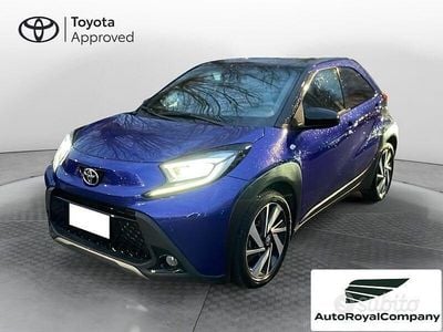 Usata Toyota Aygo X Lounge 72 CV (52 kW) 2022 Blu SUV
