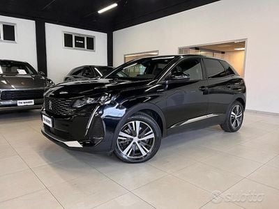 Usata Peugeot 3008 Allure 200 CV (147 kW) 2023 Nero SUV