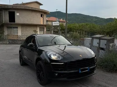 Usata Porsche Macan S Diesel 250 CV (183 kW) 2015 Nero SUV