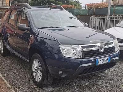 Usata Dacia Duster 105 CV (77 kW) 2012 Blu SUV
