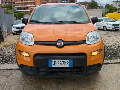 Usata Fiat Panda Cross Cross 70 CV (51 kW) 2021 Arancione Utilitaria