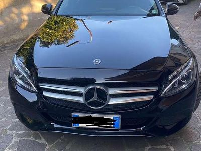 Usata Mercedes C200 Business 160 CV (117 kW) 2019 Nero Station wagon