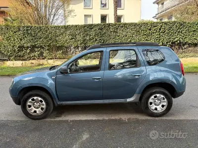 Usata Dacia Duster 105 CV (77 kW) 2011 Blu SUV
