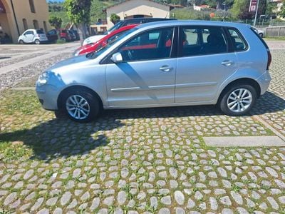 Usata VW Polo Comfortline 70 CV (51 kW) 2009 Grigio Utilitaria