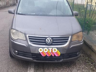Usata VW Touran 101 CV (74 kW) 2007 Monovolume