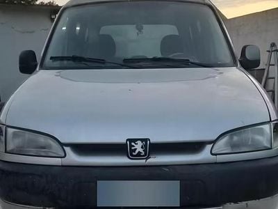 Usata Peugeot Partner 70 CV (51 kW) 2001 Monovolume