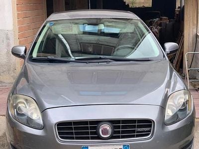 Usata Fiat Croma 150 CV (110 kW) 2008 Grigio Station wagon