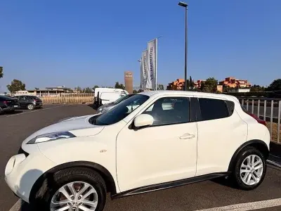 Usata Nissan Juke Acenta 110 CV (80 kW) 2011 Bianco SUV