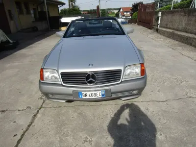 Usata Mercedes SL300 188 CV (138 kW) 1990 Argento Cabrio