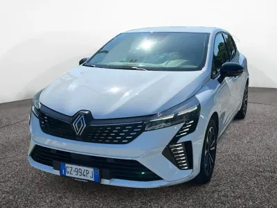 Usata Renault Clio V Techno 101 CV (74 kW) 2025 Bianco Utilitaria