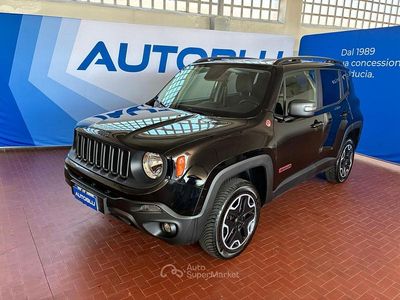 Usata Jeep Renegade Trailhawk 170 CV (125 kW) 2015 Nero SUV