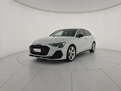 Usata Audi A3 Sportback S-Line 150 CV (110 kW) 2025 Utilitaria