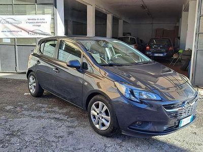 Usata Opel Corsa 69 CV (50 kW) 2015 Pepperdust grey Utilitaria