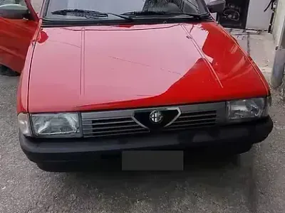 Usata Alfa Romeo 33 Ti 105 CV (77 kW) 1987 Rosso Berlina