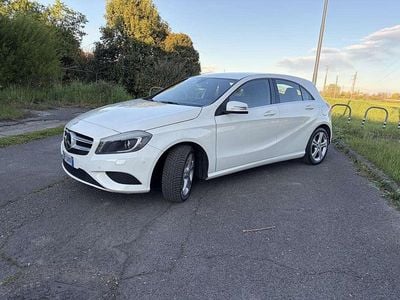 Usata Mercedes A180 109 CV (80 kW) 2013 Berlina
