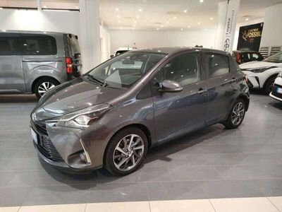 usata Toyota Yaris Hybrid 