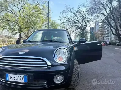 Begagnad Mini Cooper 120 HK (88 kW) 2007 Svart Halvkombi