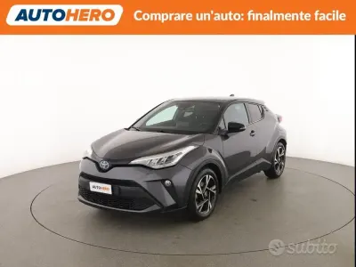 Usata Toyota C-HR Trend 152 CV (111 kW) 2022 Grigio SUV