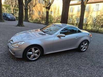 Usata Mercedes SLK200 163 CV (119 kW) 2005 Argento Cabrio