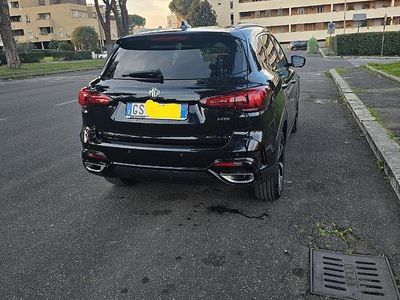 Usata MG HS Luxury 162 CV (119 kW) 2024 Nero SUV