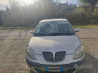 usata Lancia Ypsilon 1.3 mjt