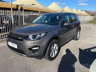 Usata Land Rover Discovery 4 SE 150 CV (110 kW) 2016 Grigio SUV