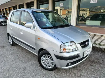 Usata Hyundai Atos Active 63 CV (46 kW) 2008 Argento Utilitaria