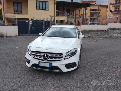 Usata Mercedes GLA200 AMG 150 CV (110 kW) 2019 Bianco SUV