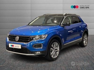 Usata VW T-Roc Advance 116 CV (85 kW) 2019 Blu SUV