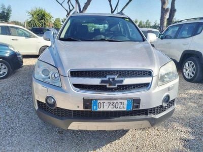Argento Usata 2009 Chevrolet Captiva SUV | 3500 € (Ottimo prezzo)